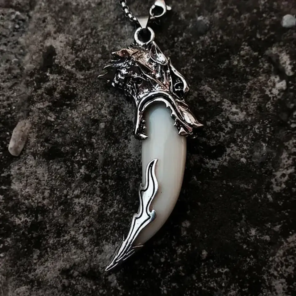 Collar Vikingo Para Hombre Y Mujer Dije En Forma Diente Lobo 17