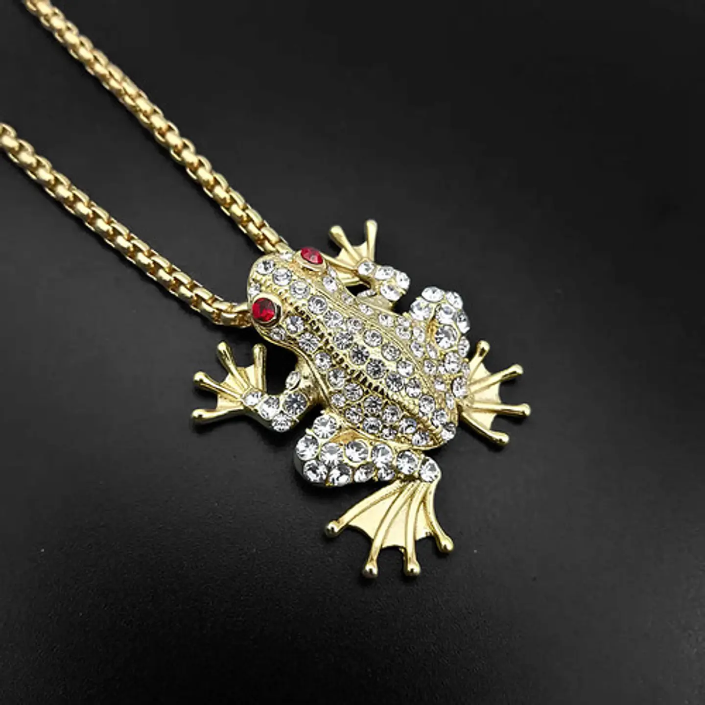 Collar De Acero Para Hombre Y Mujer Dije Rana Piedras Hiphop 8