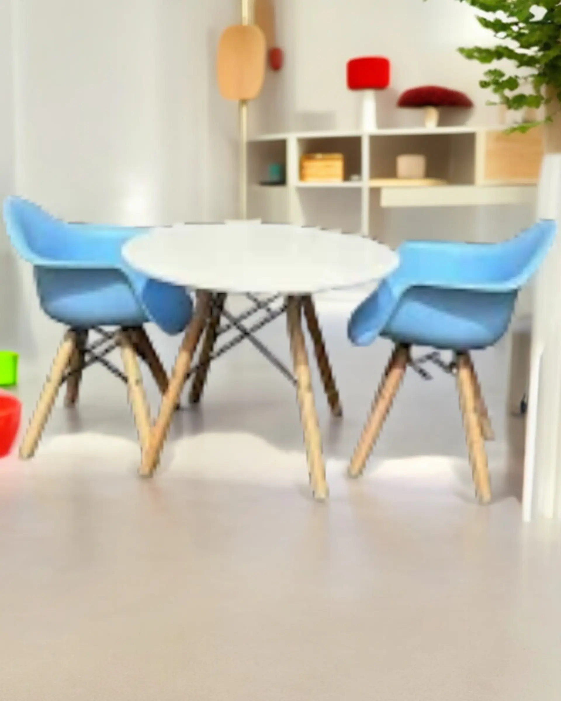 Set Infantil Eames 2 Sitiales y Mesa Blanca 3