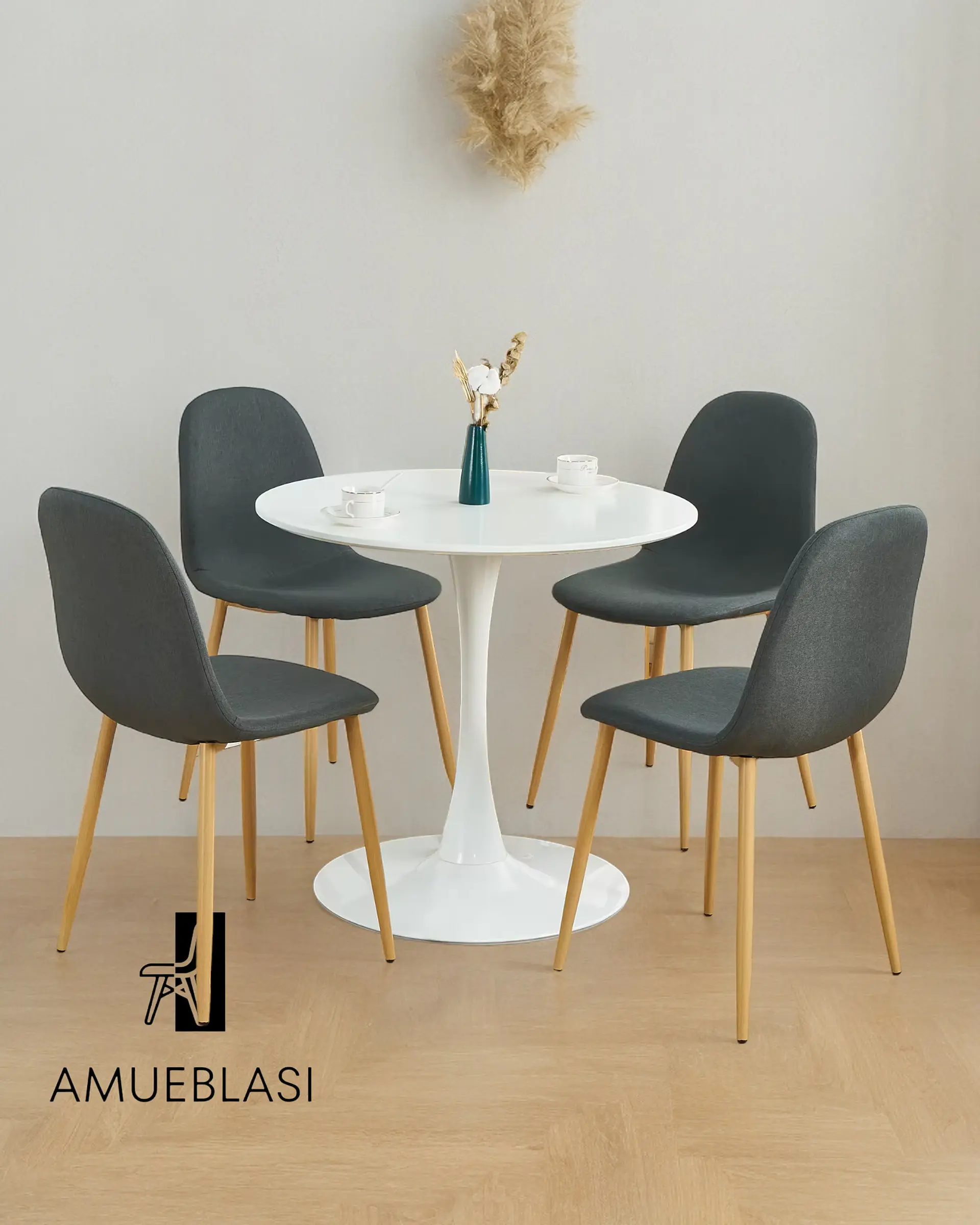 Comedor Redondo Tulip con Sillas Scoop 4
