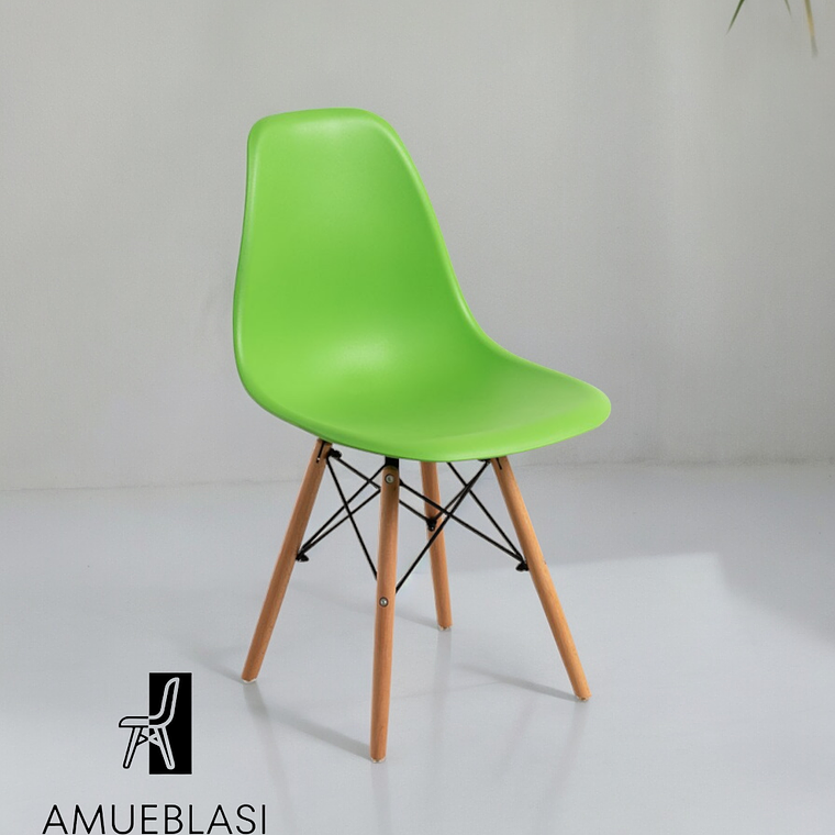Silla Eames 8