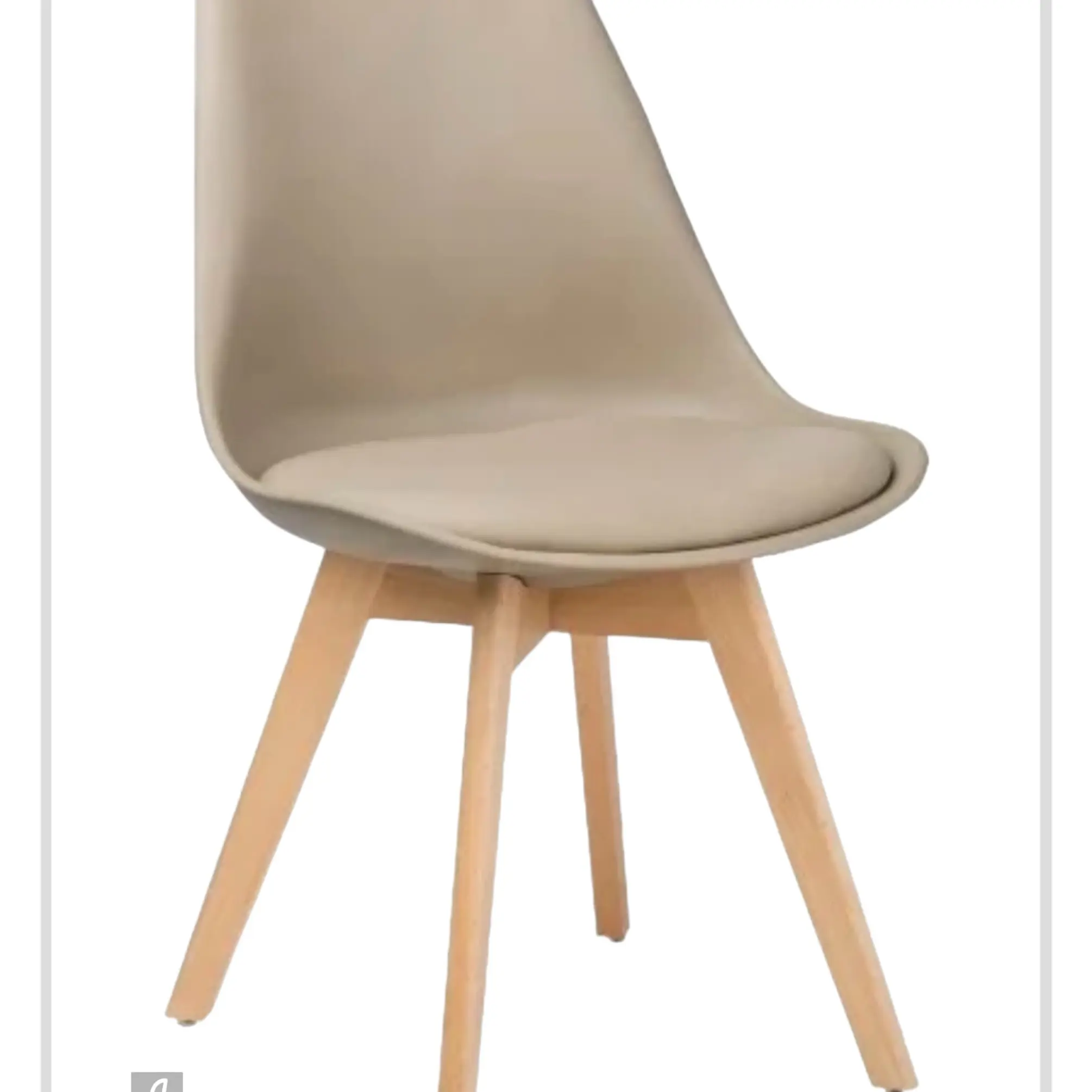 Silla Tulip 10