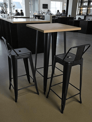 Mesa Bar Tolix + 2 Taburetes Tolix con Respaldo 77 cm
