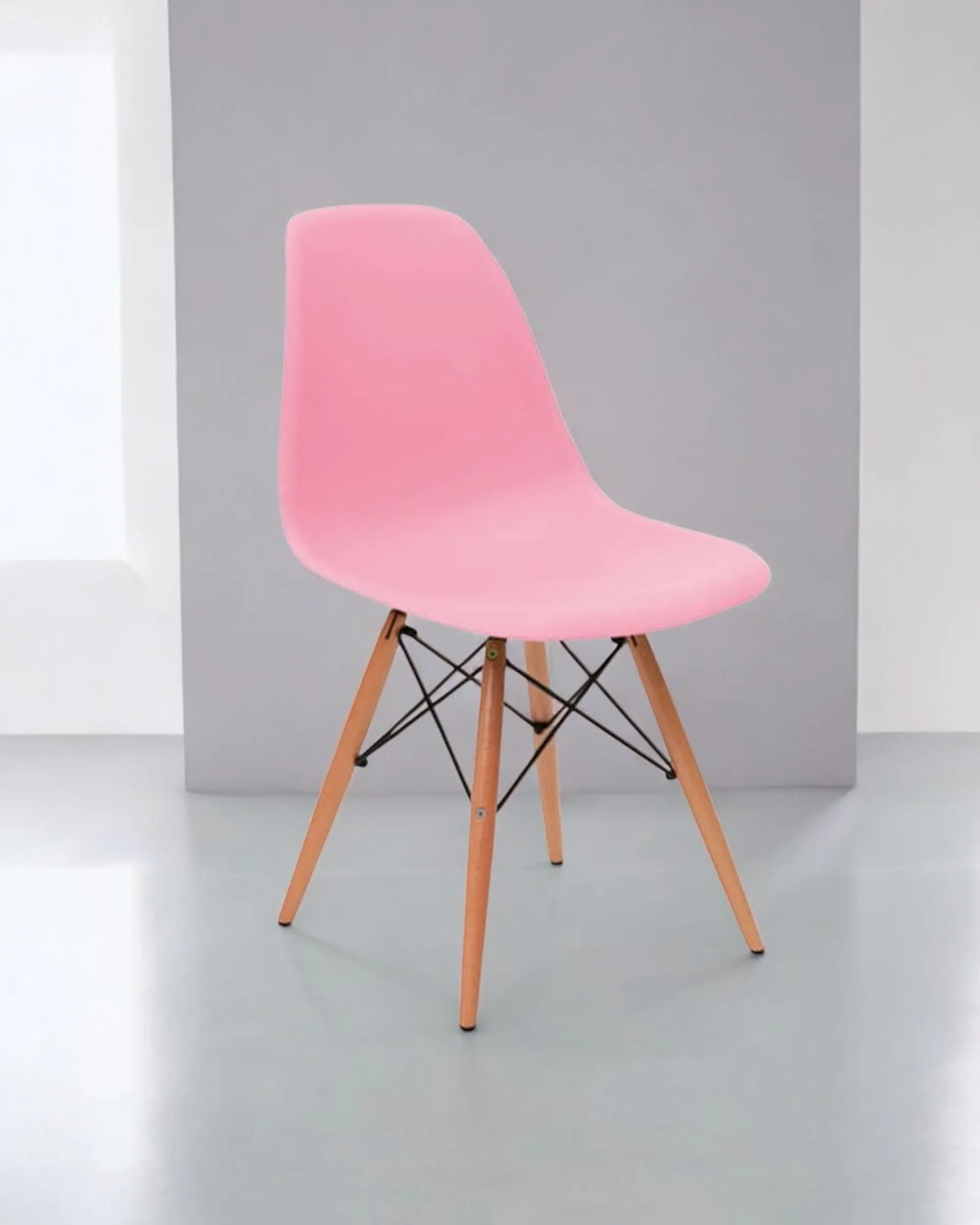 Silla Eames 3