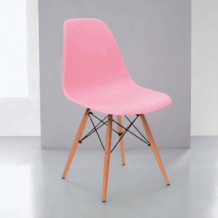 Silla Eames 4