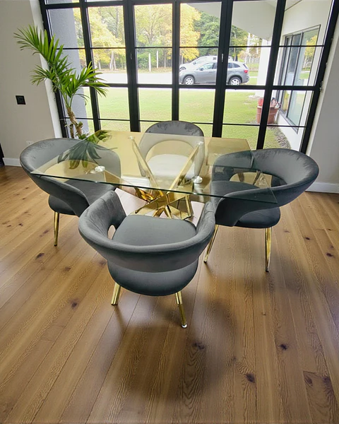 Comedor Mesa Rectangular Vidrio Hellen Gold con Sitial Siena Gold