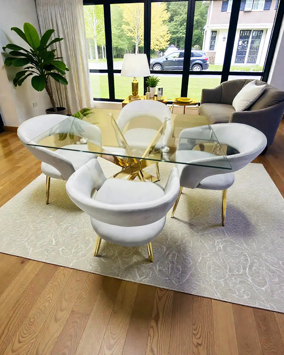 Comedor Mesa Rectangular Vidrio Hellen Gold con Sitial Siena Gold 2