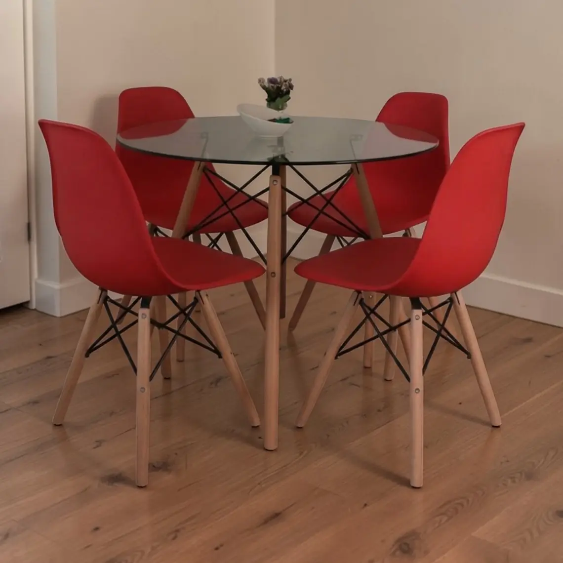 Comedor Mesa Redonda Vidrio Eames 80 cm + 4 Sillas Eames 7
