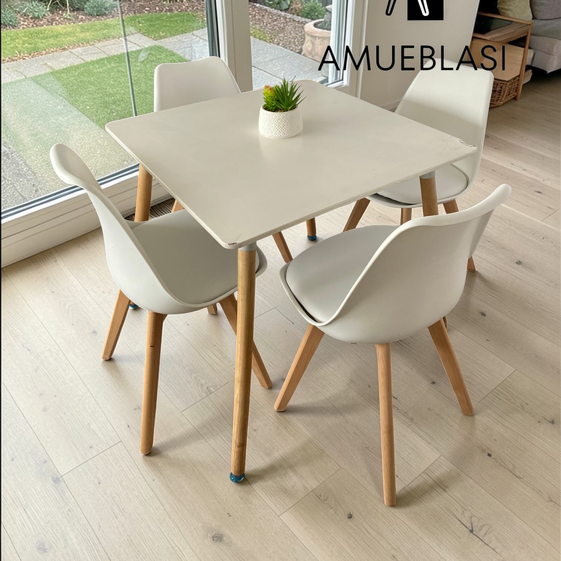 Comedor Mesa Cuadrada Melamina 80x80 cm + 4 Sillas Tulip 17