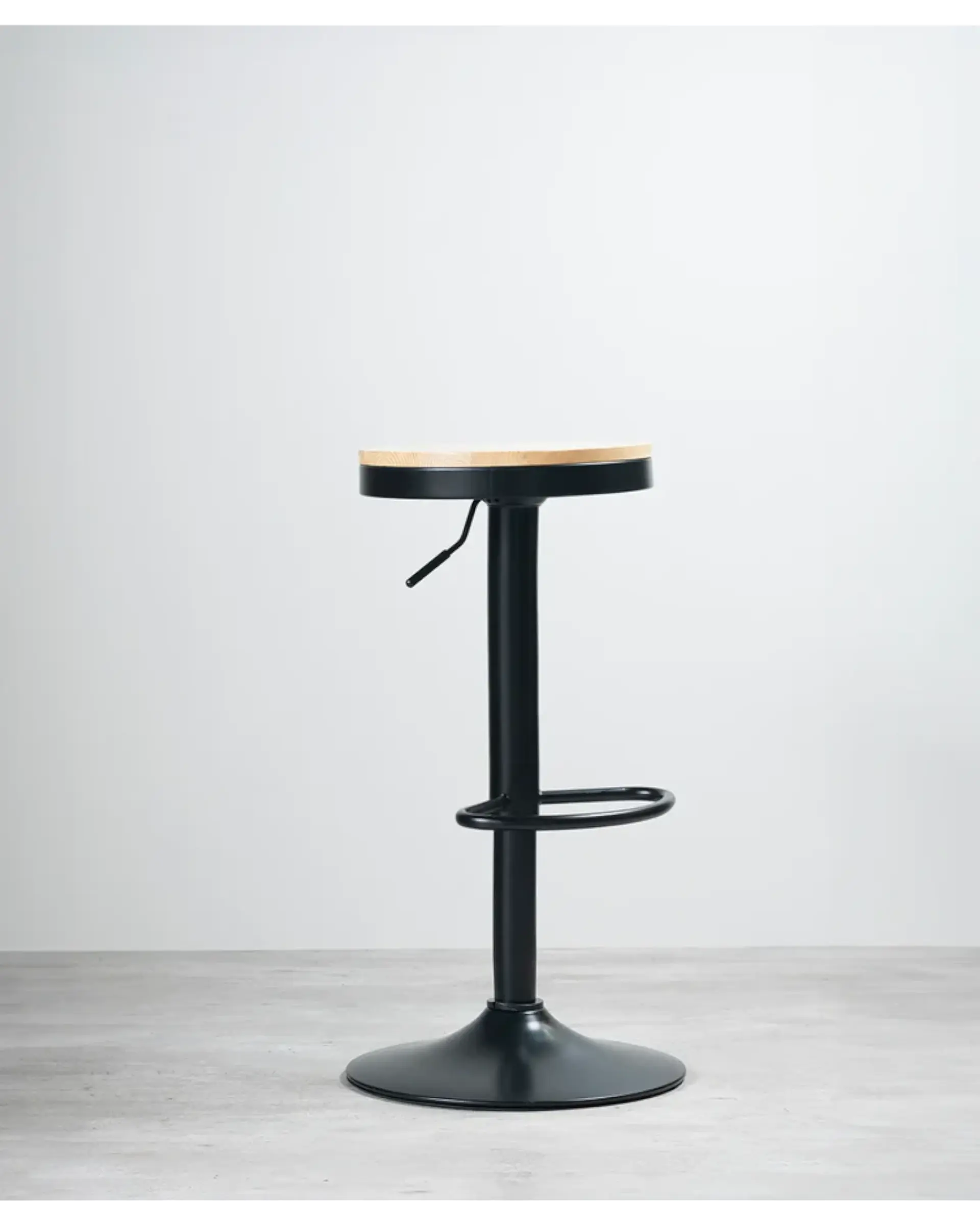 Taburete Bar Industrial Regulable 3