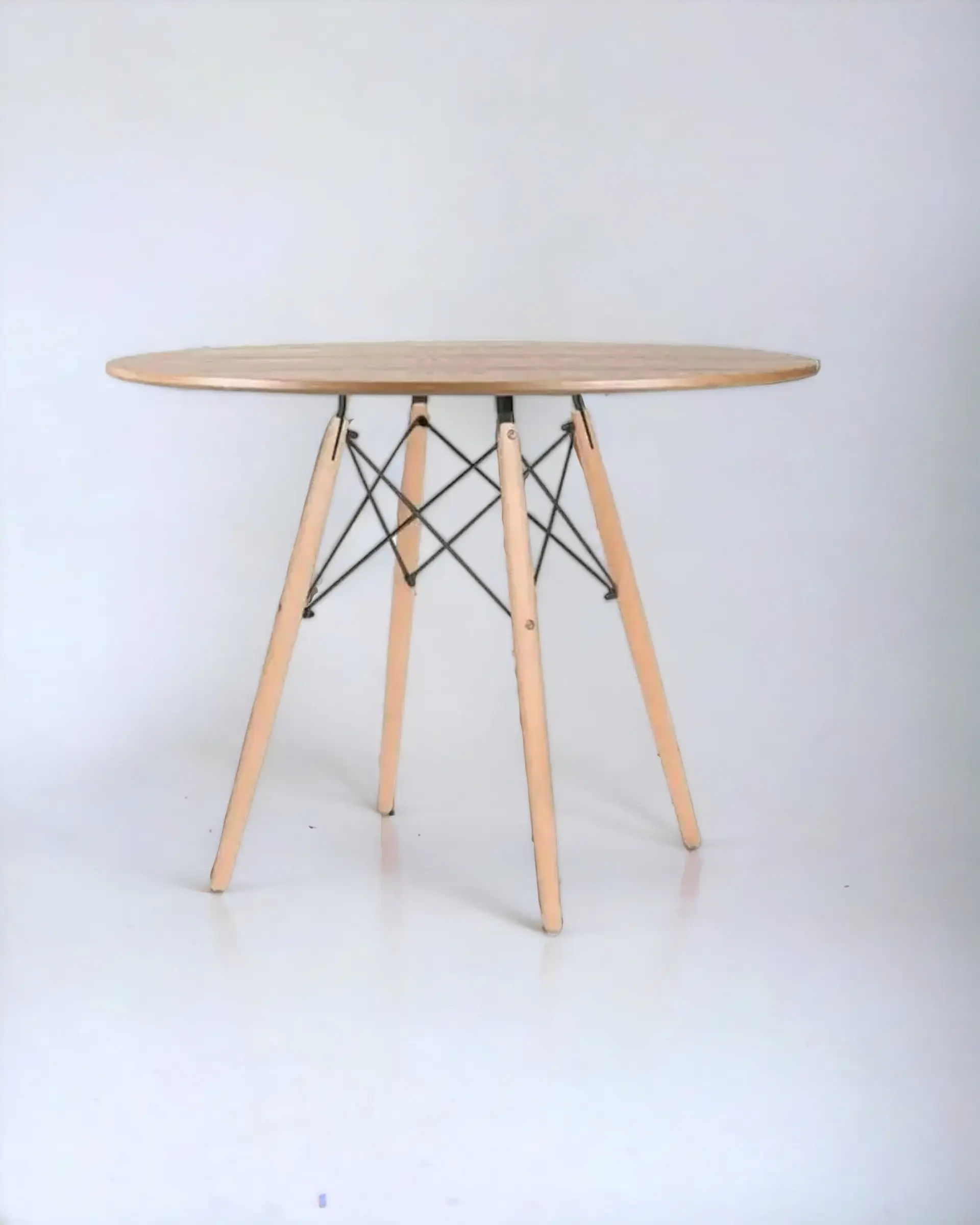 Mesa Redonda Melamina Madera Eames 4