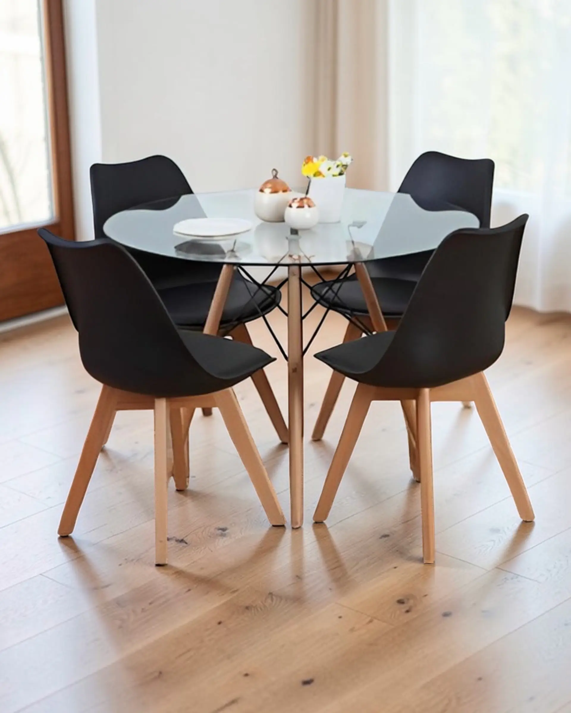 Comedor Redondo Vidrio Eames con Sillas Tulip 7