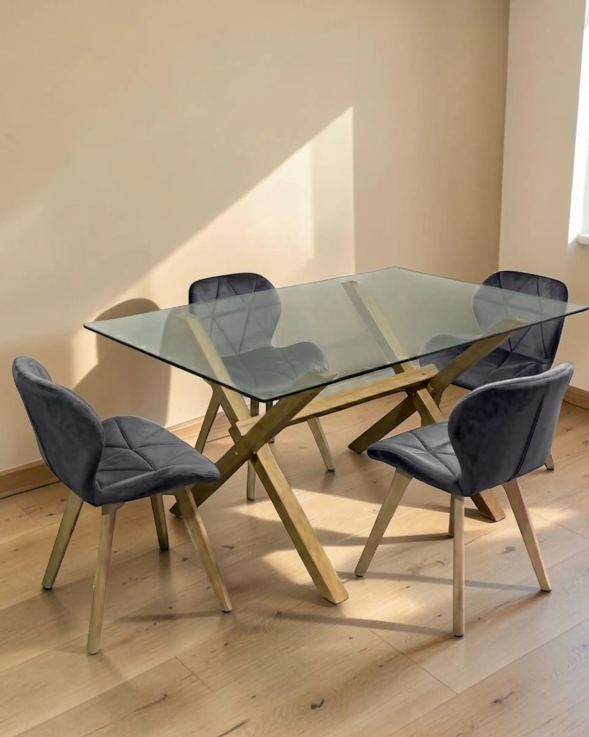 Comedor Rectangular Vidrio Elite con Sillas Radar Velvet  4