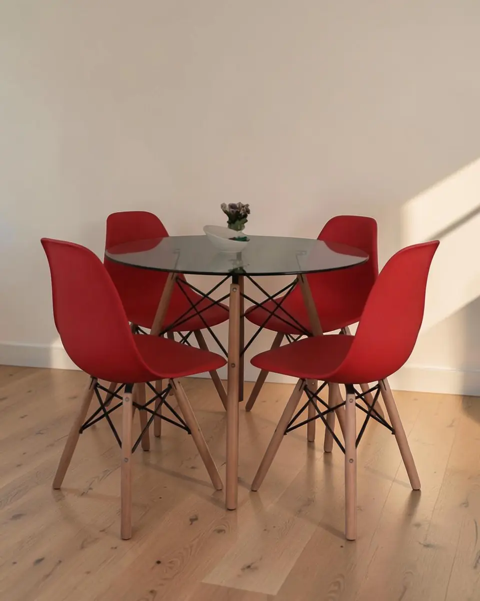 Comedor Redondo Vidrio Eames con Sillas Eames 10