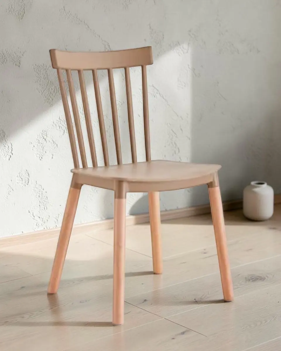 Silla Windsor Polipropileno con Patas de Madera 1