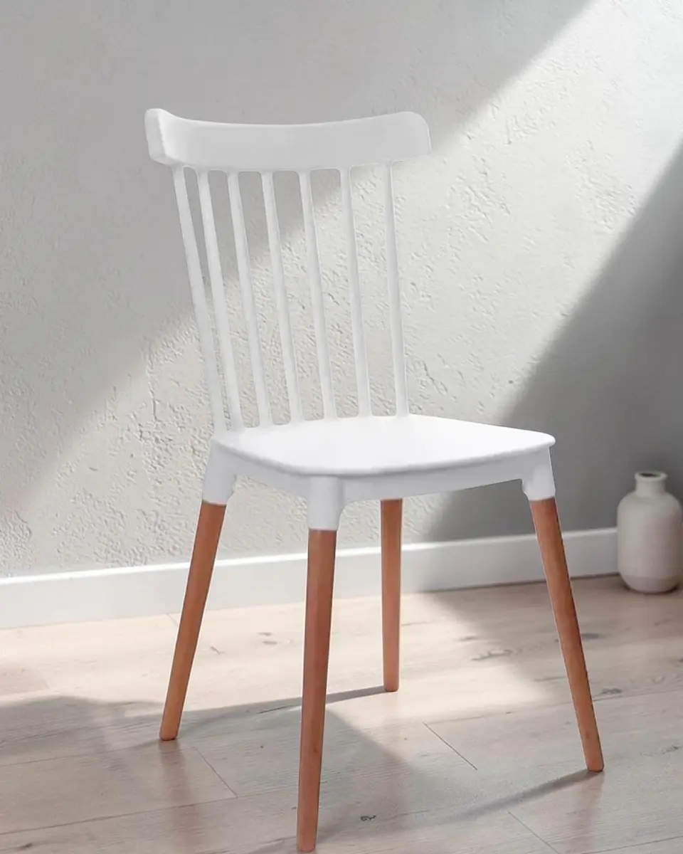Silla Windsor Polipropileno con Patas de Madera 4