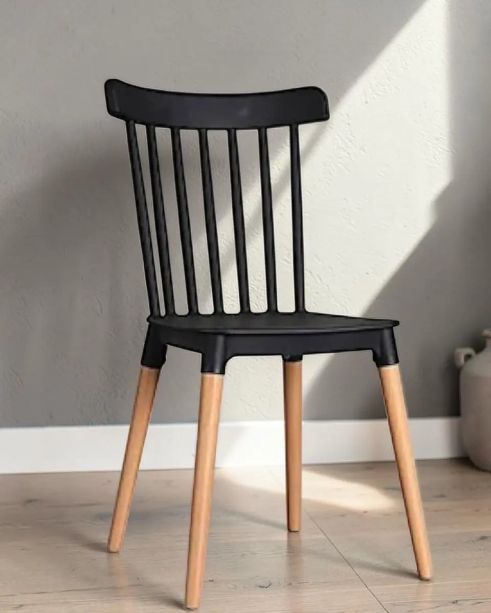 Silla Windsor Polipropileno con Patas de Madera 6
