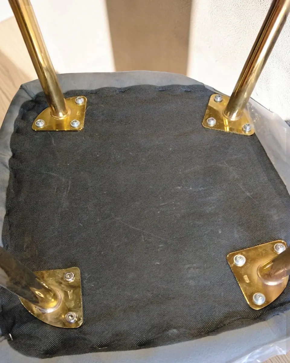 Sitial Siena Terciopelo Patas Doradas 6