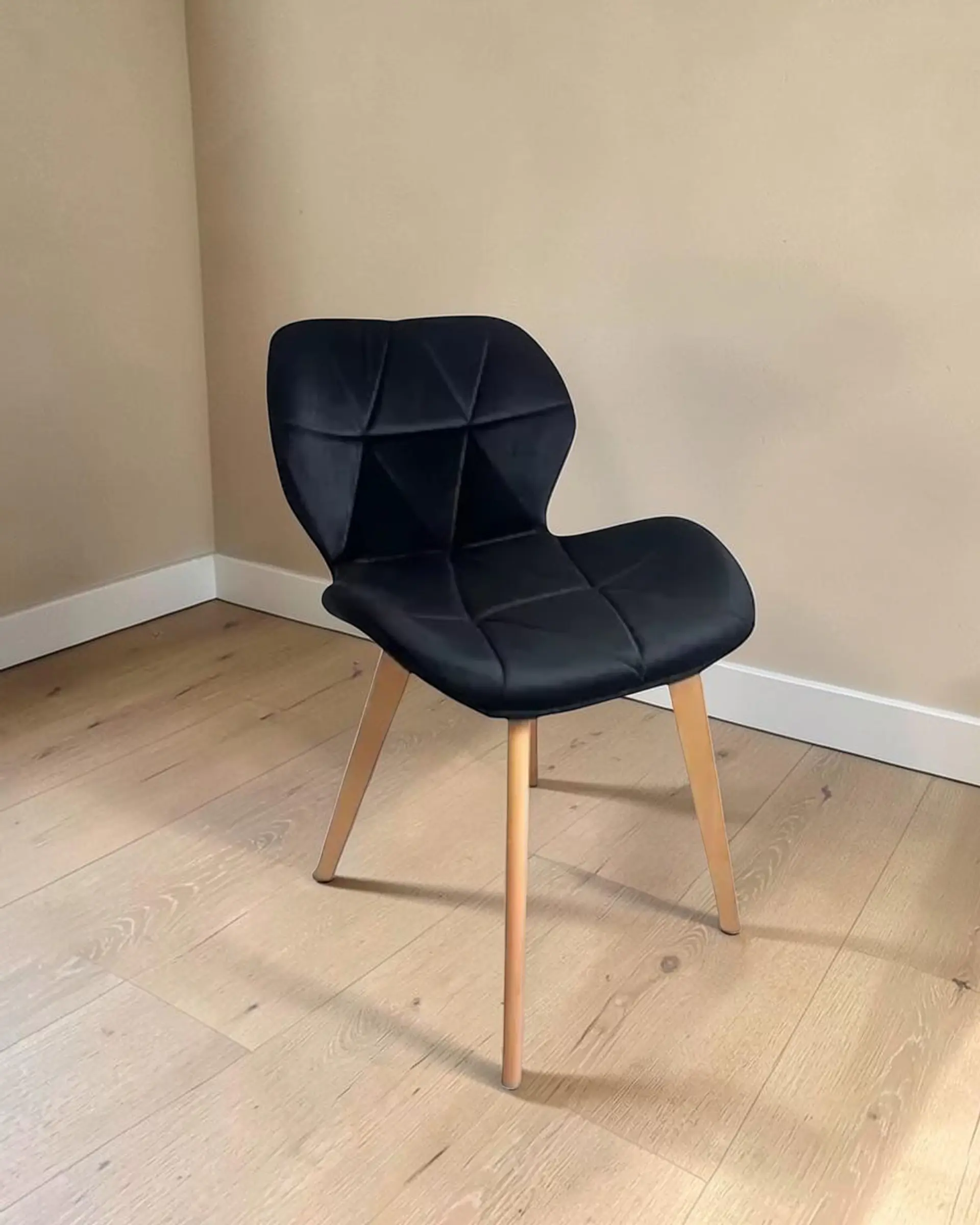 Silla Radar Velvet 8