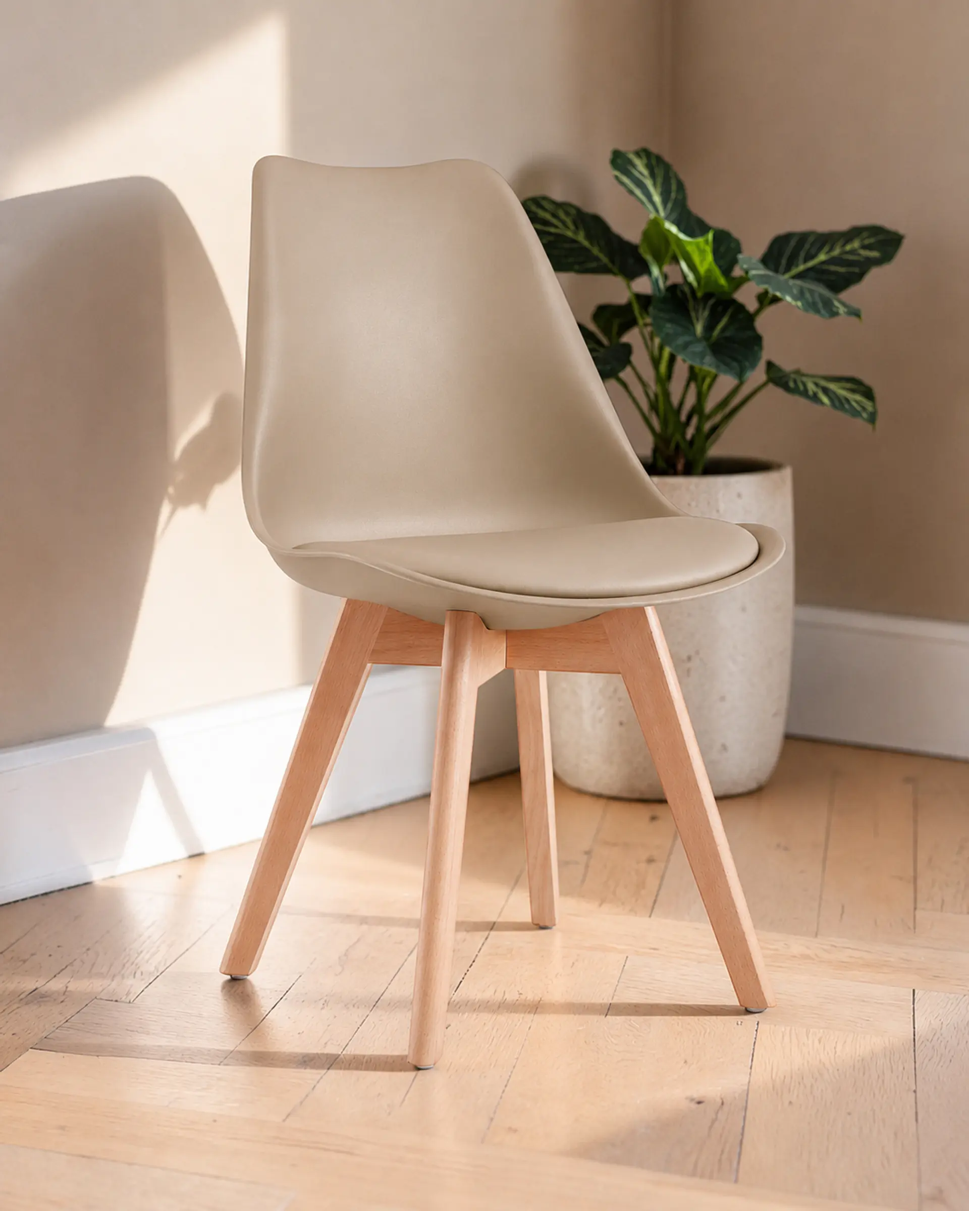 Silla Tulip 9
