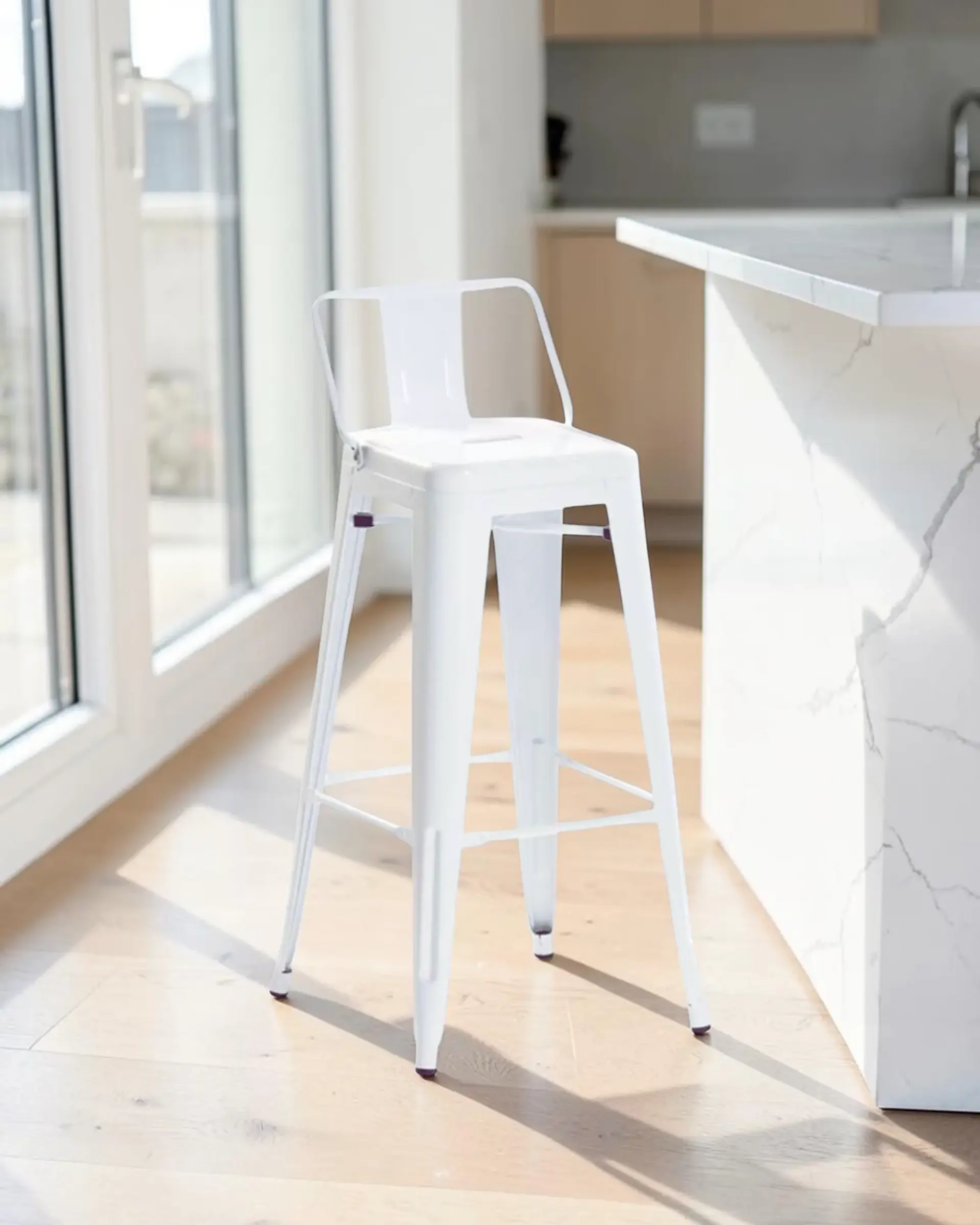 Taburete Tolix con Respaldo 66 cm 4