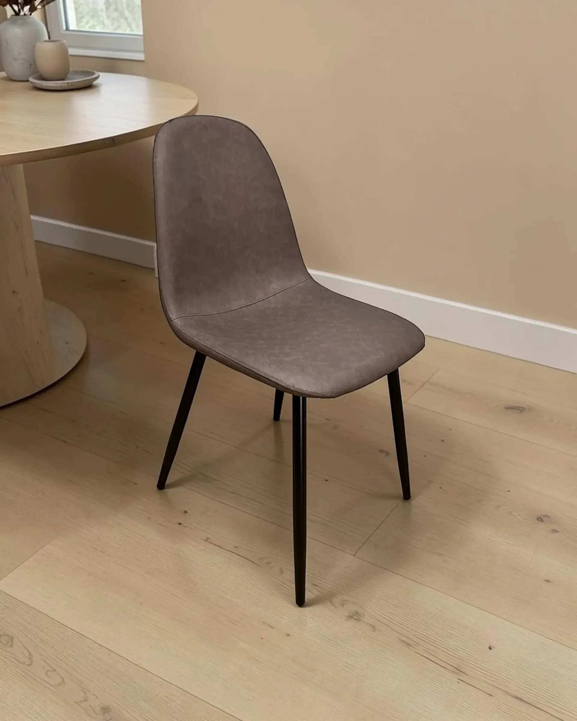 Comedor Rectangular de Vidrio Elite con Sillas Scoop PU 3