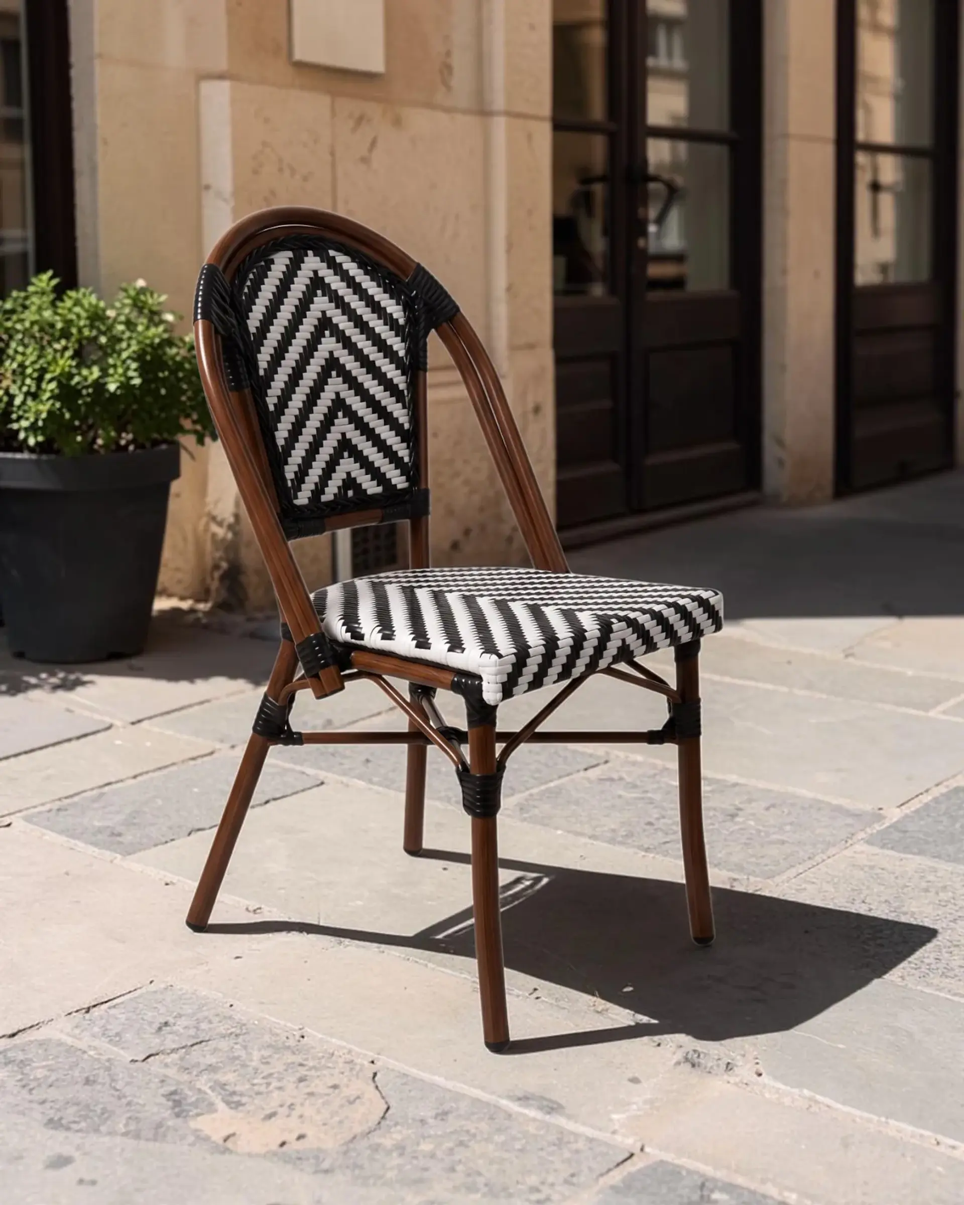 Silla Parisina Bistró Rayas 1