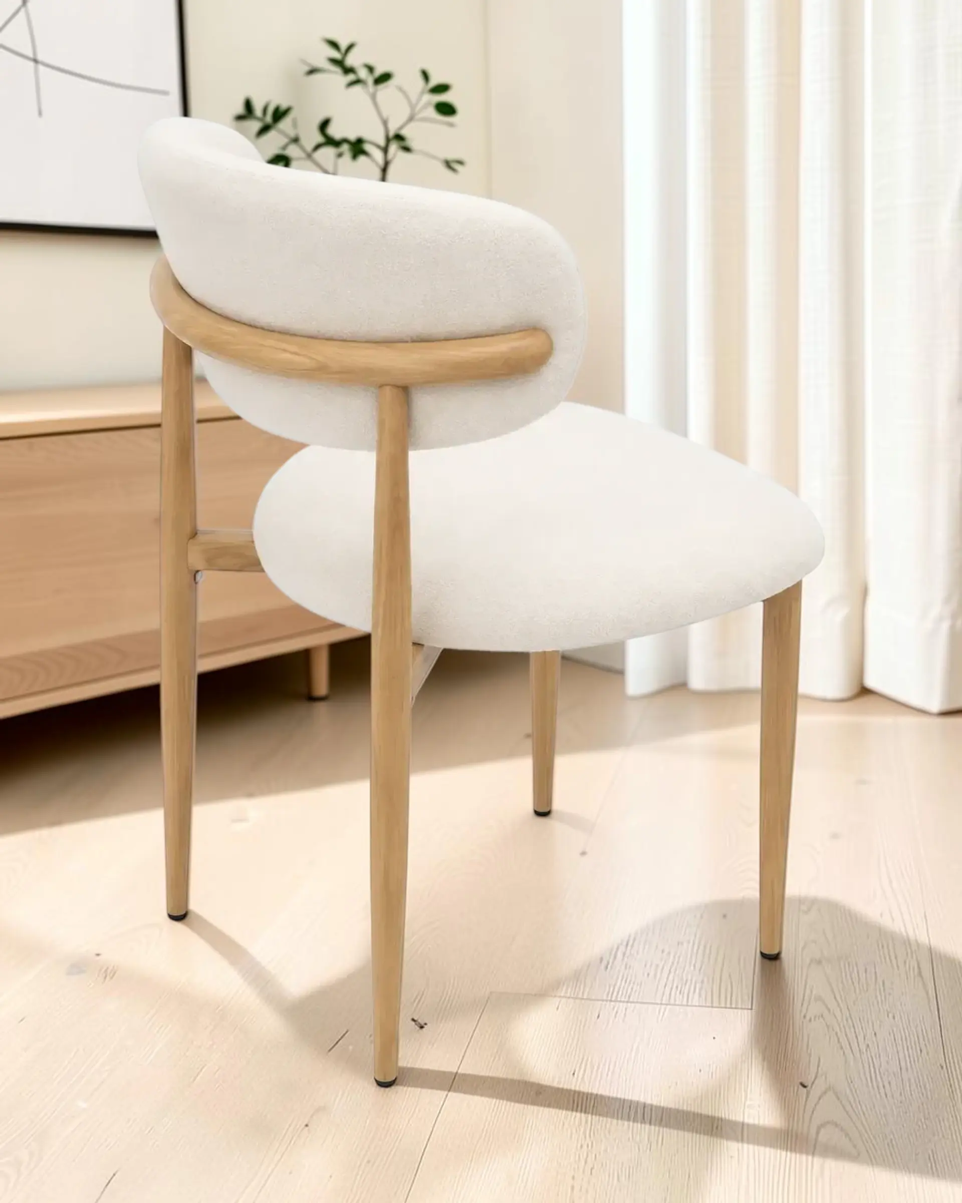 Comedor Redondo Madrid con Silla Amanda 15