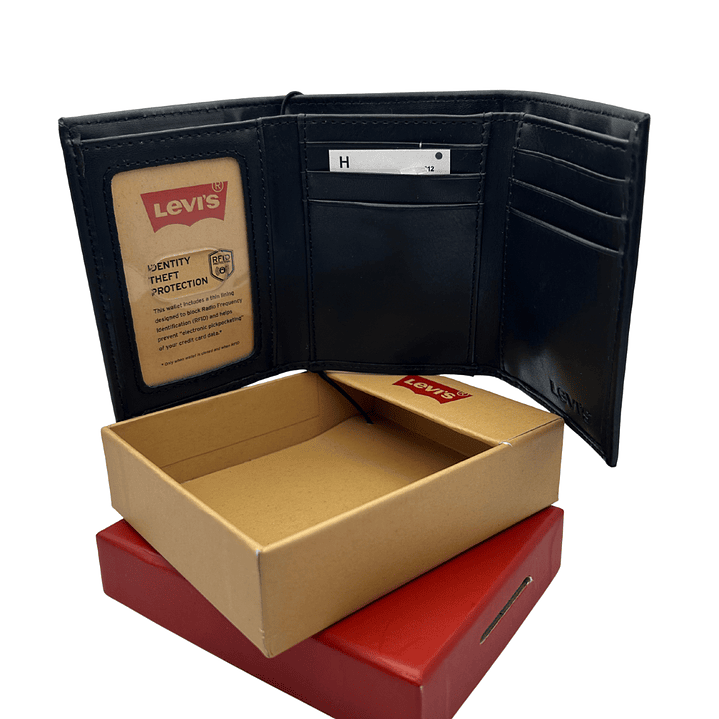 Billetera Levi's Color Negro 2