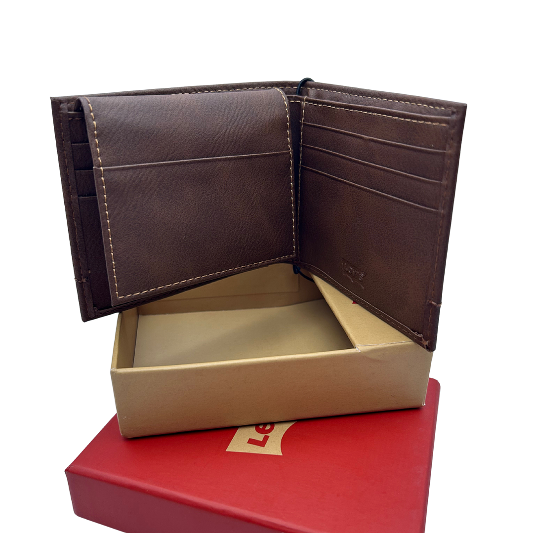 Billetera Levi's Color Marrón 2