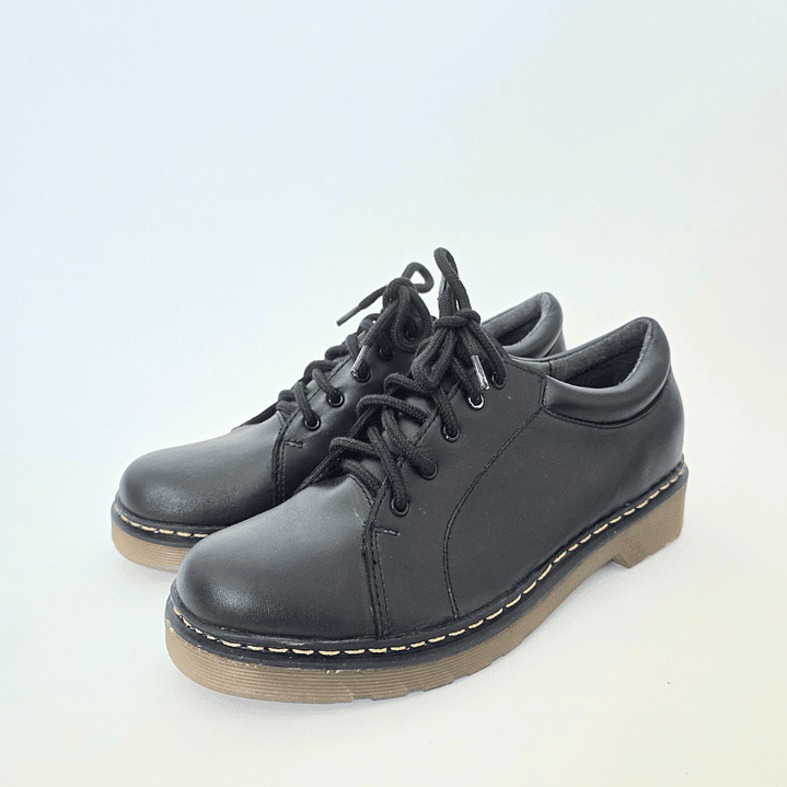 Zapatilla Escolar Niña  2