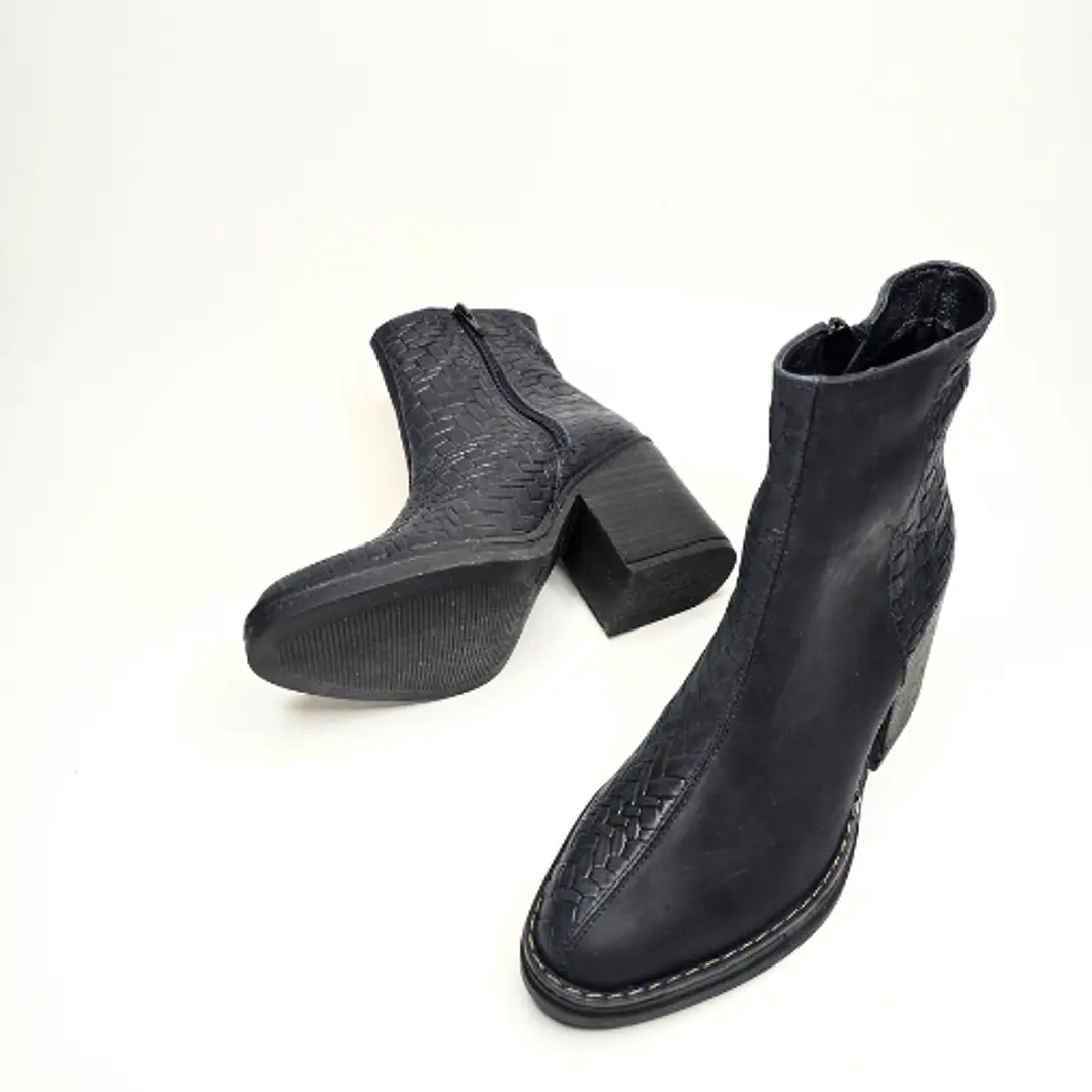 Botin Leticia Negro 3