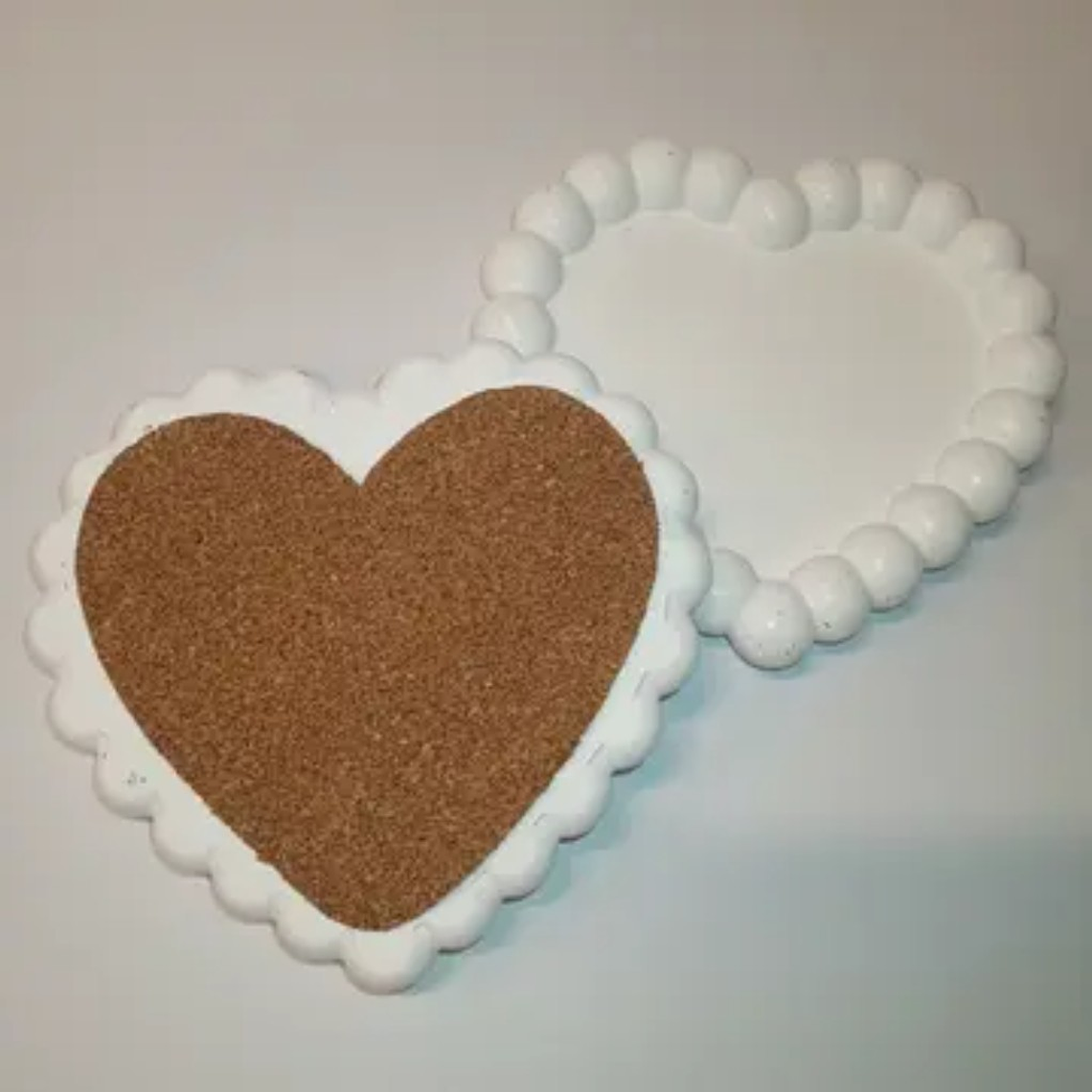 Bases em Gesso Decorativas – Redonda e Coração 3