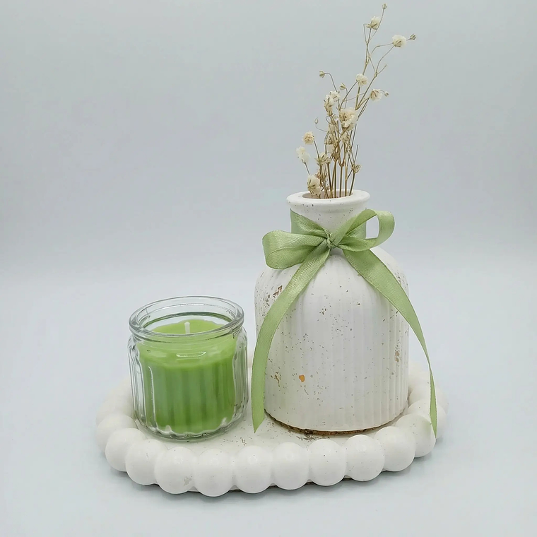 Conjunto Base pequena, jarra e vela 2