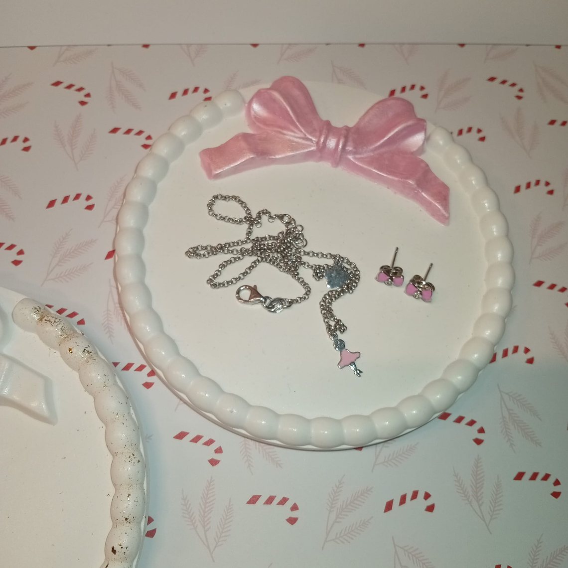 Pousa joias (coração ou redonda laço) 1