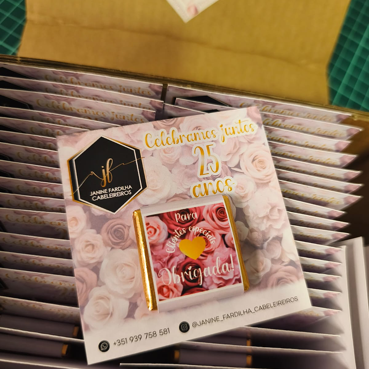 Cartões com napolitana de chocolate de leite 2