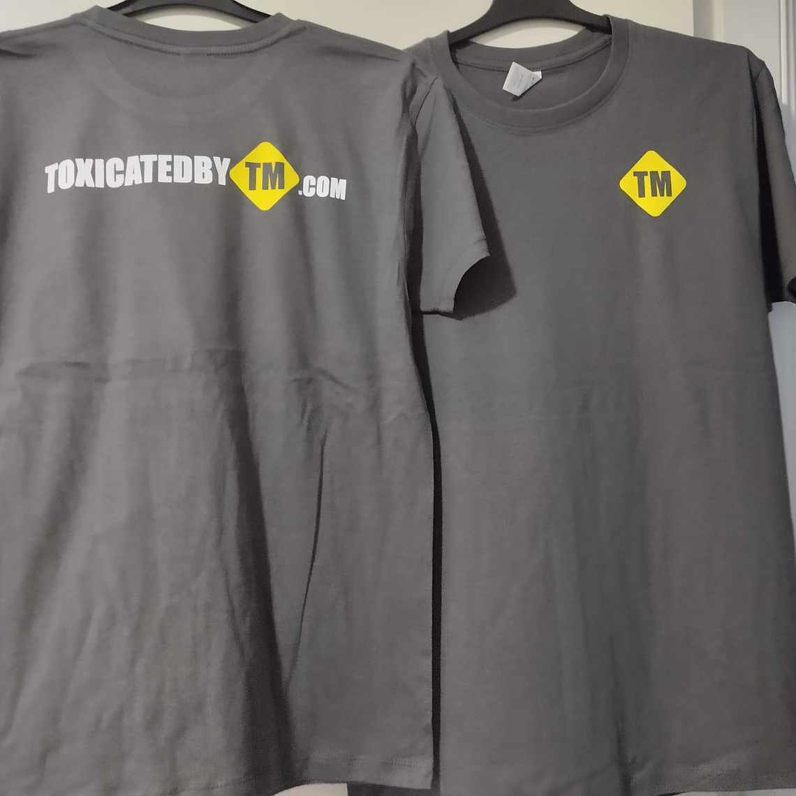 Personalização Roupa Profissional Lettering / Logos Simples 2