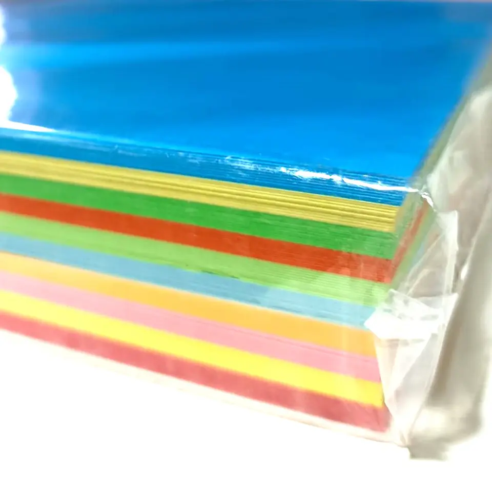 OPALINA LISA MIX COLORES 220 GR / A4 / 100 HOJAS 2