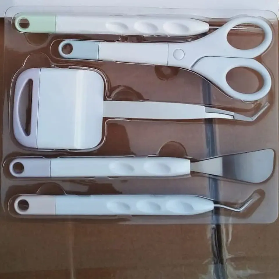 KIT DE HERRAMIENTAS PARA DESMALEZADO DE VINILO 4