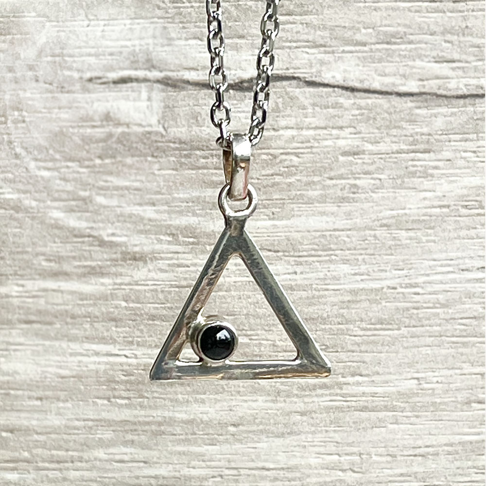 TRIANGULO TURMALINA
