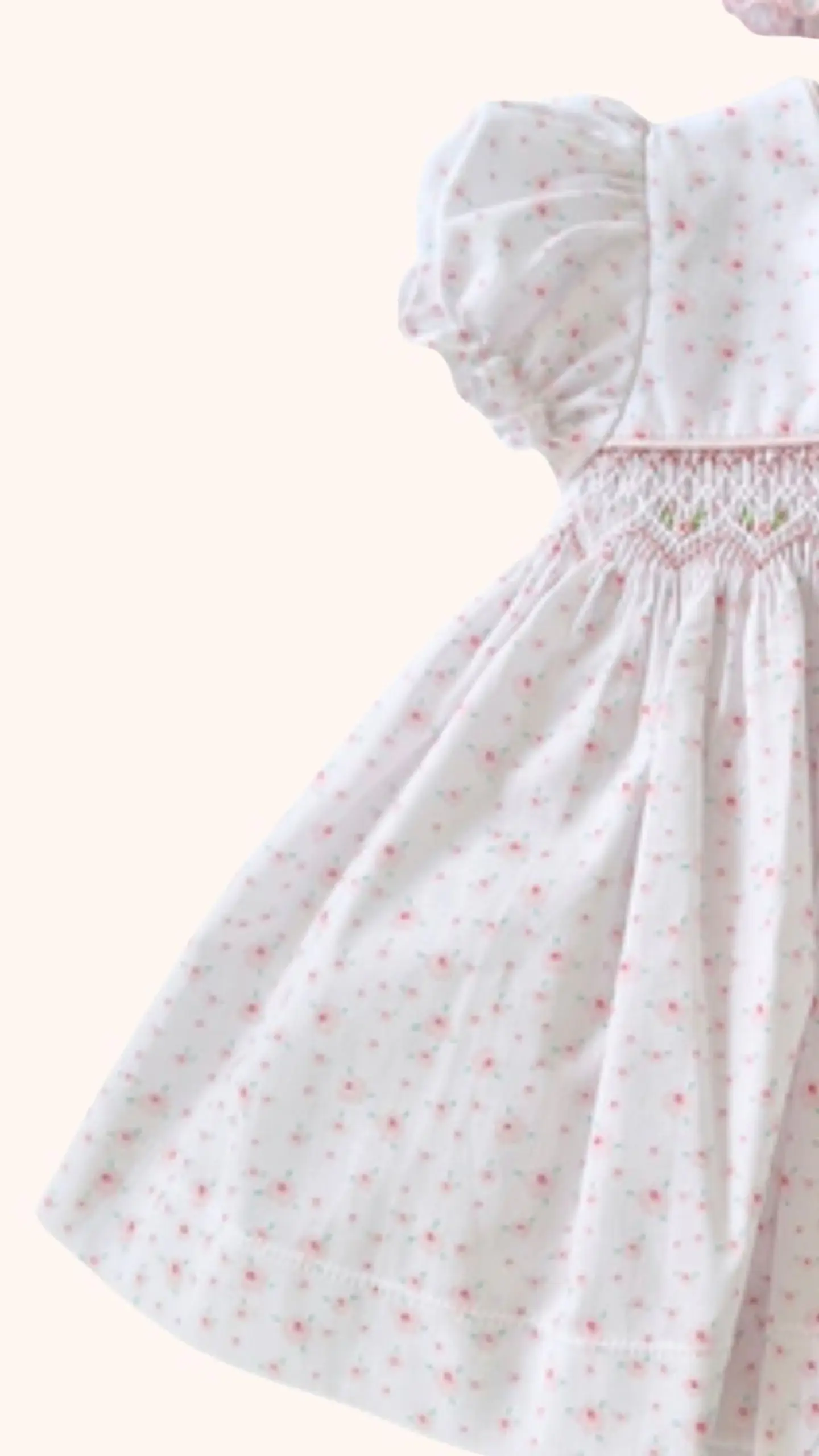 VESTIDO ROSITAS NIDO DE AVEJA 3