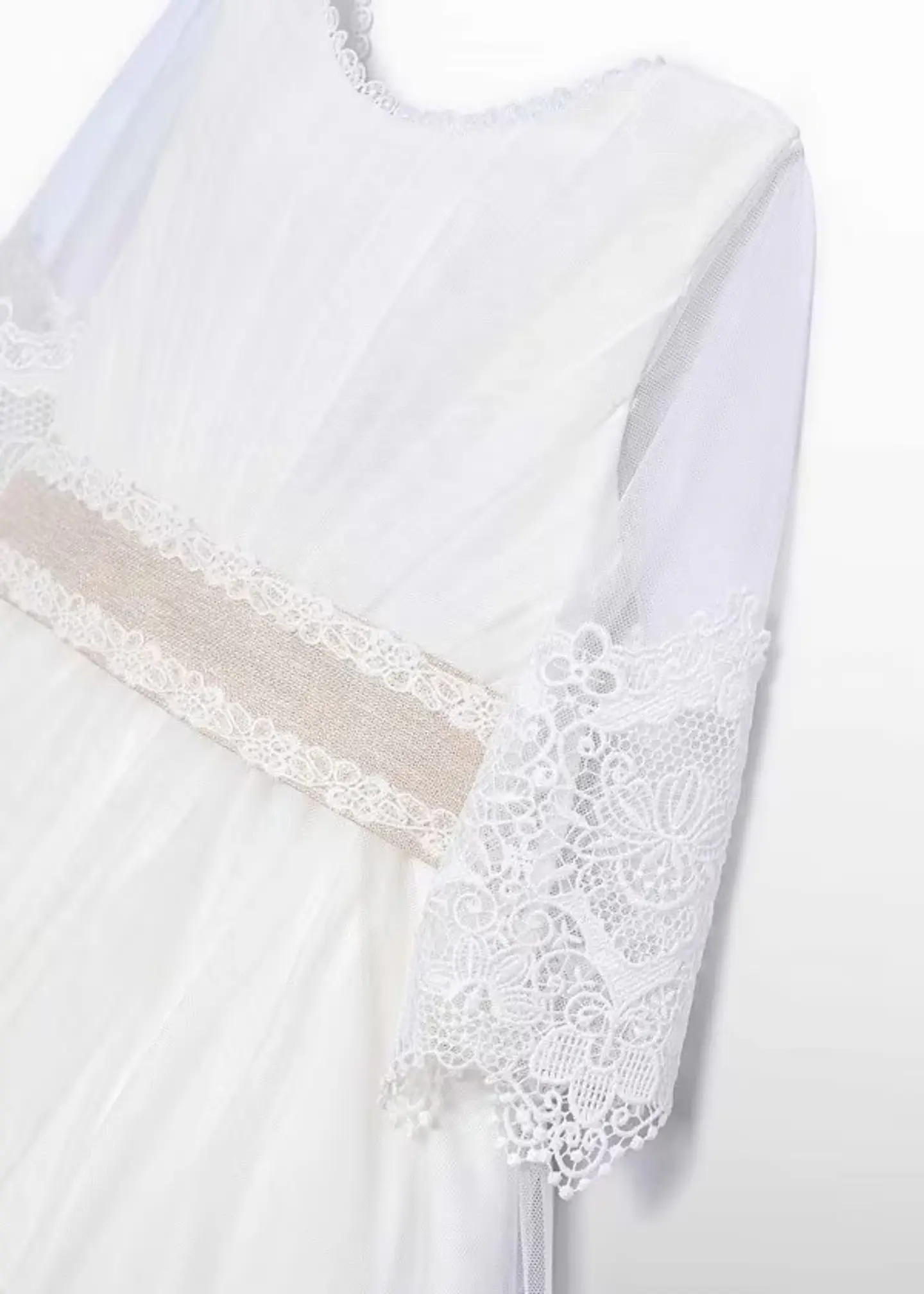 VESTIDO TULL BORDADO GUIPUR 4