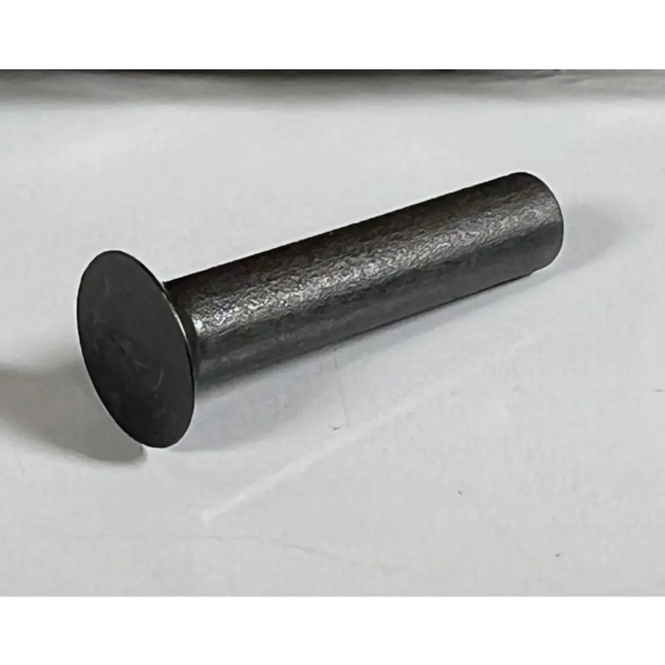 Remache Ti-45Cb 3.2 mm x 7.9 mm 1