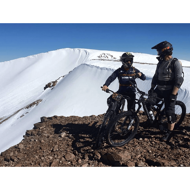 Serviço de guia de mountain bike