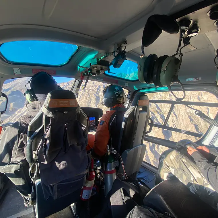 Private Helicopter Flight & Logistics Embalse del Yeso- May 24 6