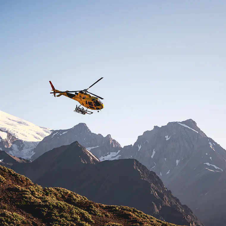 Private Helicopter Flight & Logistics Embalse del Yeso- May 24 10