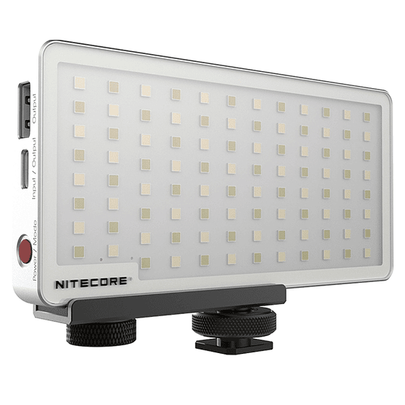 Foco LED y Cargador Nitecore 800 lúmenes SCL10- Image 2