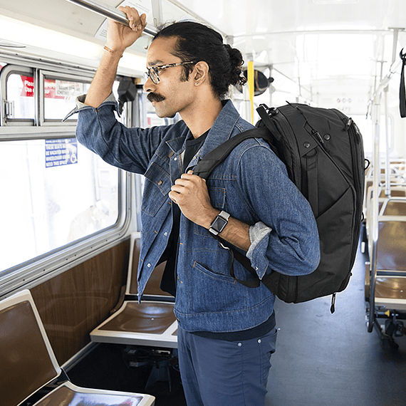 Mochila Peak Design Travel Backpack 45L Negro- Image 42