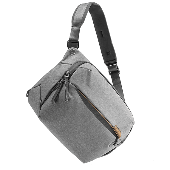 Bolso Peak Design Everyday Sling 10L v2 Gris Claro- Image 3