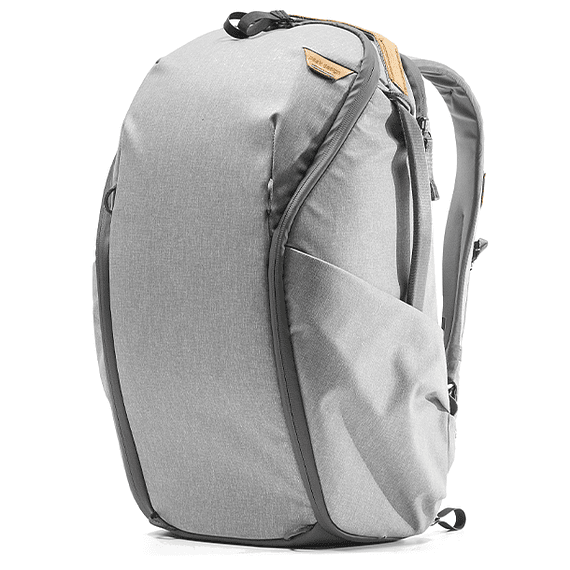 Mochila Peak Design Everyday Zip 20L Gris Claro- Image 1